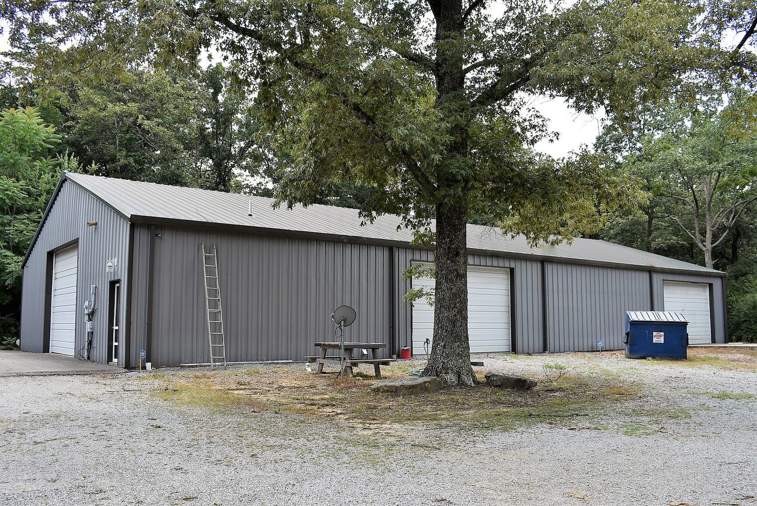 2404 Miller Ave, Crossville, TN 38555